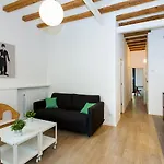 Lägenhet Gracia Terrace